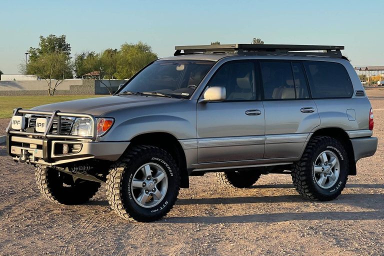 4×4 Car Rentals in Kigali